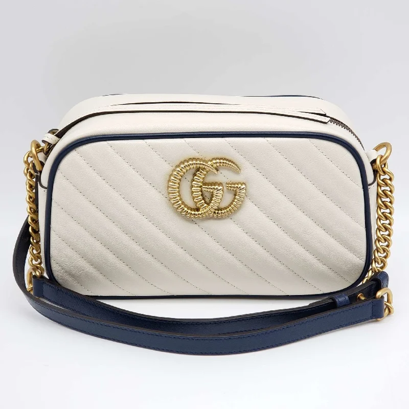 Ladies Gucci Dionysus bags with a detachable shoulder strapGucci GG Marmont Shoulder Bag