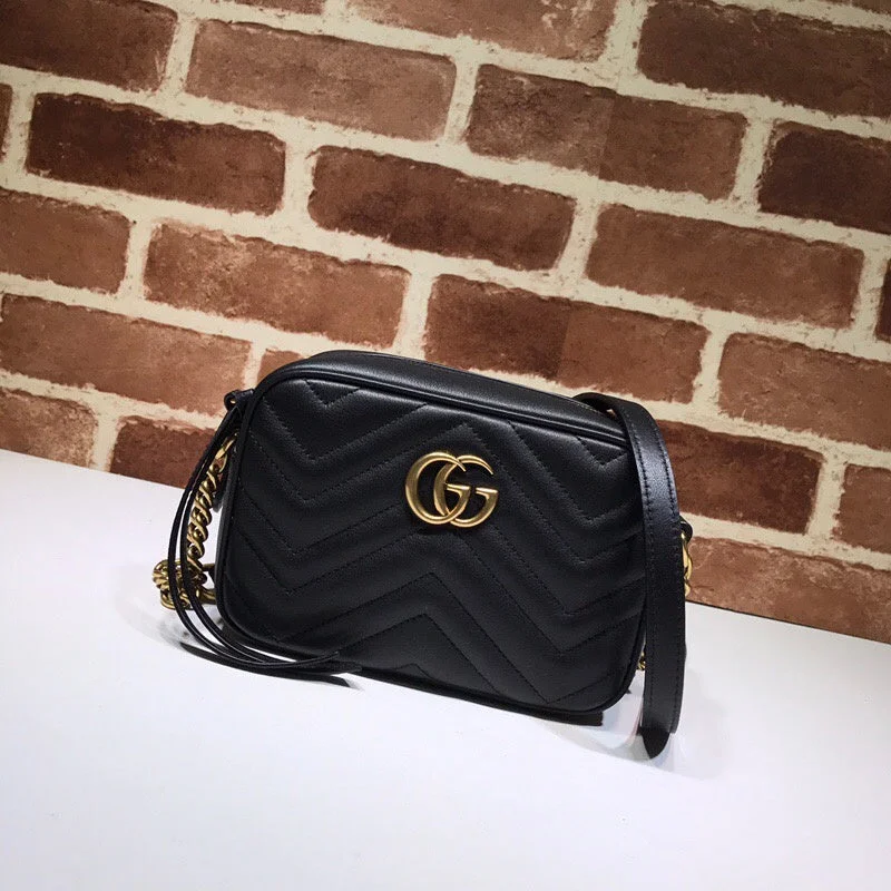 Women Gucci bags with a zip - around closure for securityBC - GUCCI BAG - 3133