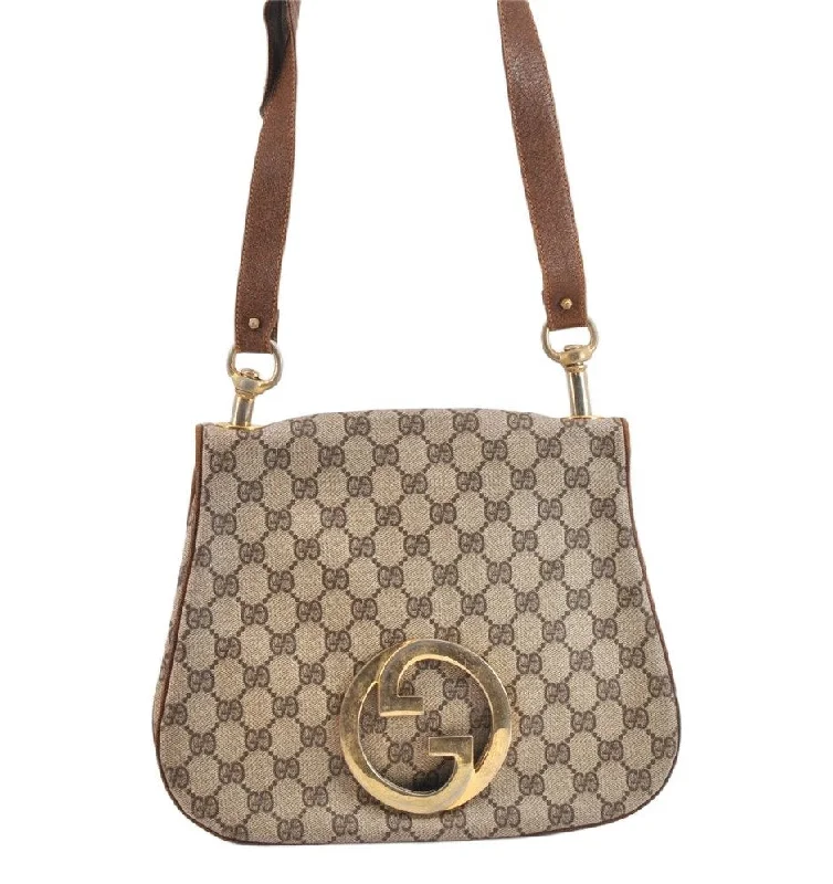 Women Gucci tote bags in GG Supreme canvas for a branded feelAuthentic GUCCI Vintage Shoulder Bag Purse GG PVC Leather Brown 7001K