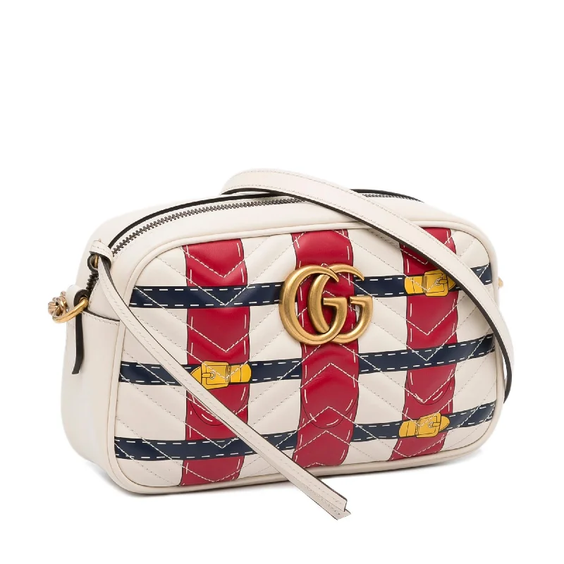 Ladies Gucci shoulder bags with a wide - width strapGucci Small GG Marmont Matelasse Trompe L'Oeil Crossbody (SHG-5QnTSu)