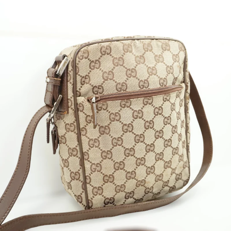 Small - sized Women Gucci shoulder bags for evening outingsGucci Messenger Crossbody