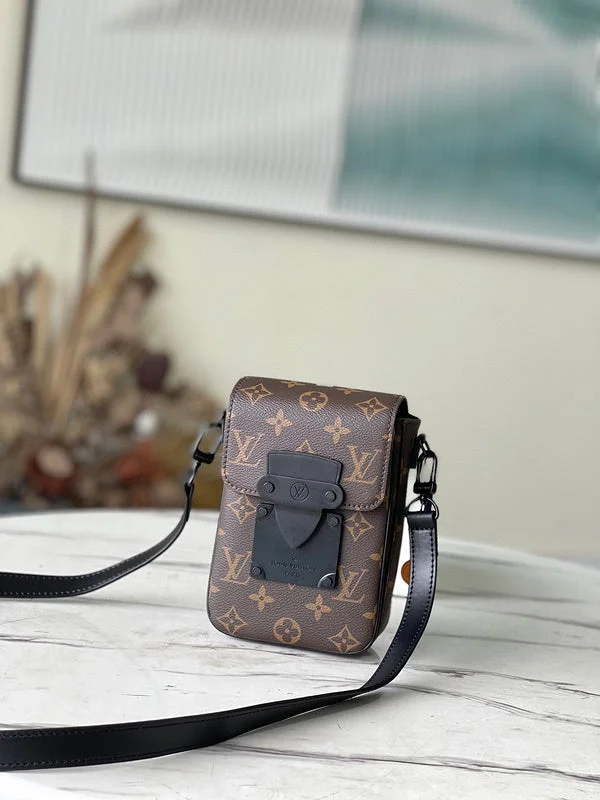 Louis Vuitton Capucines bags with smooth calfskin leather for luxuryBC - LOUIS VUITTON BAGS - 4898