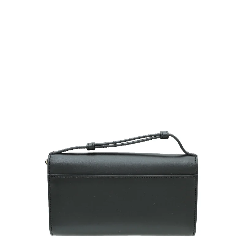 Women Gucci bags with a front - zip pocket for small itemsGucci Black Zumi Mini Bag