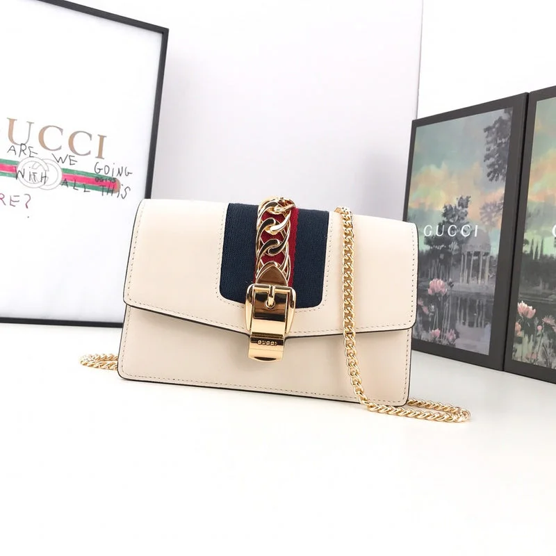 Women Gucci bags with a front - flap pocket for quick - access itemsBC - GUCCI BAG - 2594