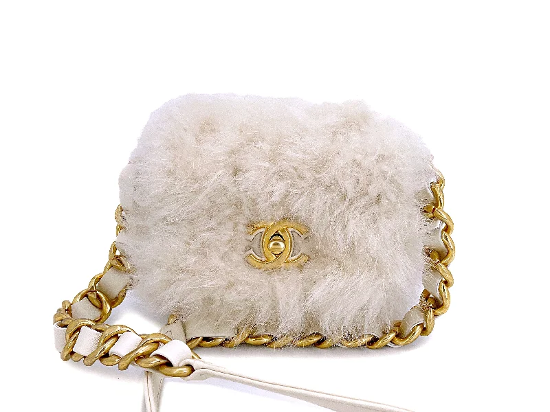 Chanel Classic Flap Bag for Evening PartyChanel Fur Mini Flap Bag White Ivory Crossbody Chunky Chain IDO