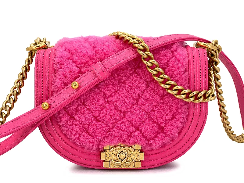 Chanel Medium Tote Bag for Office LadiesChanel Fuchsia Pink Shearling Round Boy Flap Bag GHW EB1