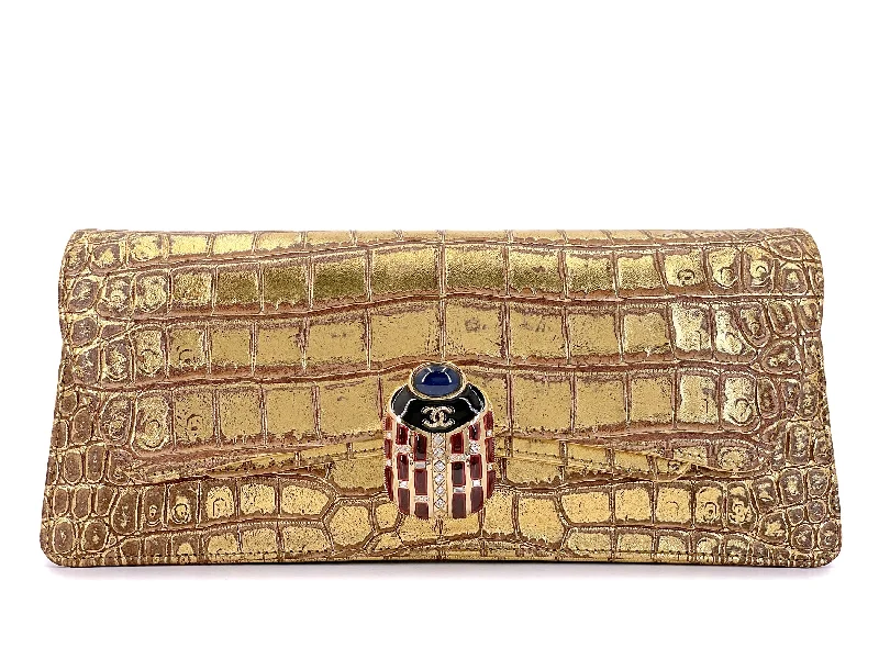 Chanel Small Crossbody Bag for TravelChanel 19A Paris-New York Egypt Scarab Gold Crocodile Print Clutch Bag TI9