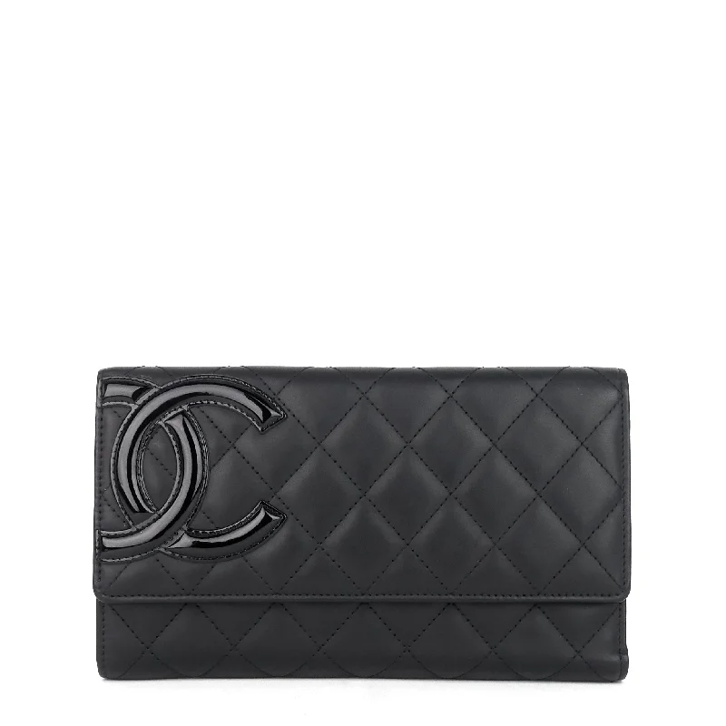 Chanel Lightweight Handbag for Daily ErrandsCambon Ligne Trifold Lambskin Leather Wallet