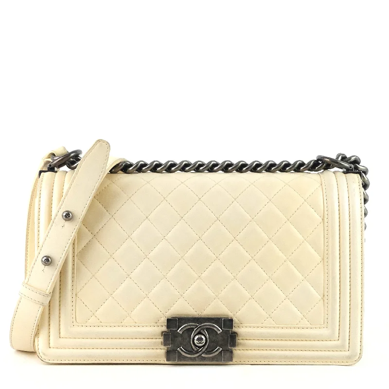 Chanel Quilted Leather Shoulder Bag for FashionistasBoy Old Medium Lambskin Leather Bag