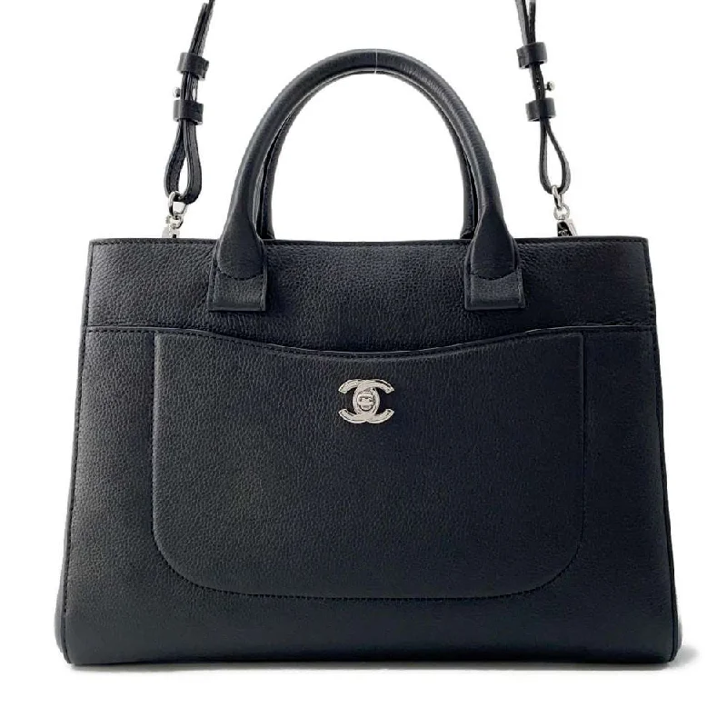 Chanel Classic Flap Bag for Evening PartyCHANEL Neo Executive Tote Black A69930 Leather