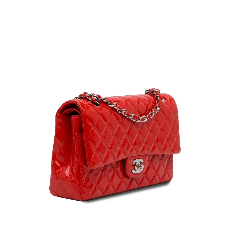 Chanel Vintage Inspired Handbag for Retro LoversChanel Medium Classic Patent Double Flap (TWeE6p)