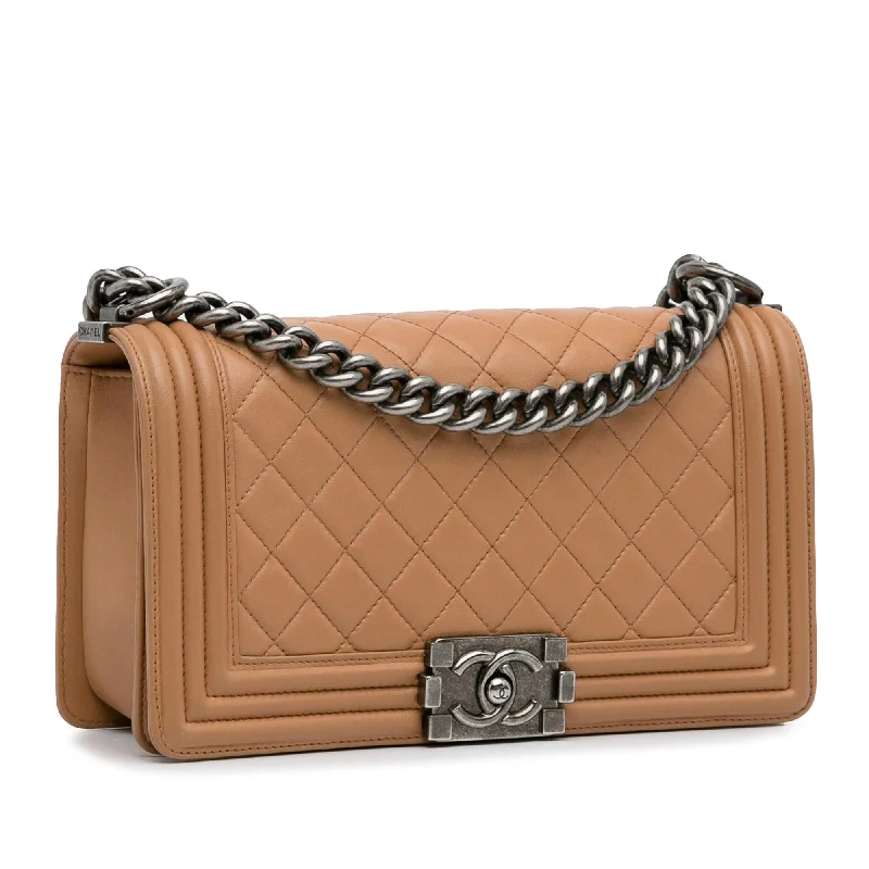 Chanel Quilted Leather Shoulder Bag for FashionistasChanel Medium Lambskin Boy Flap Bag (12u1uJ)