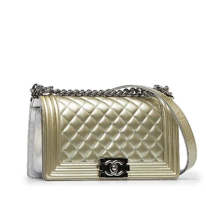 Chanel Luxury Handbag for High - End EventsChanel Medium Matelasse Bicolor Boy Flap (DtcdBd)