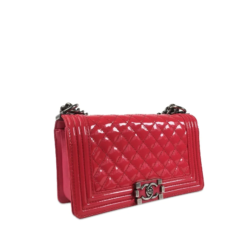 Chanel Limited Edition Handbag for CollectorsChanel Medium Patent Boy Flap (Q9F2oG)