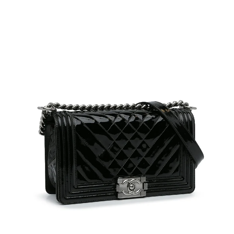 Chanel Chain Strap Handbag for Everyday UseChanel Medium Patent Chevron Boy Flap (vpSXfu)