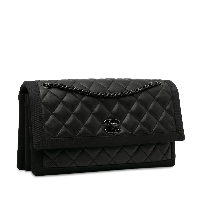 Chanel Colorful Handbag for Spring OutfitsChanel Medium Quilted Lambskin Grosgrain Two Tone Flap (IGkksY)