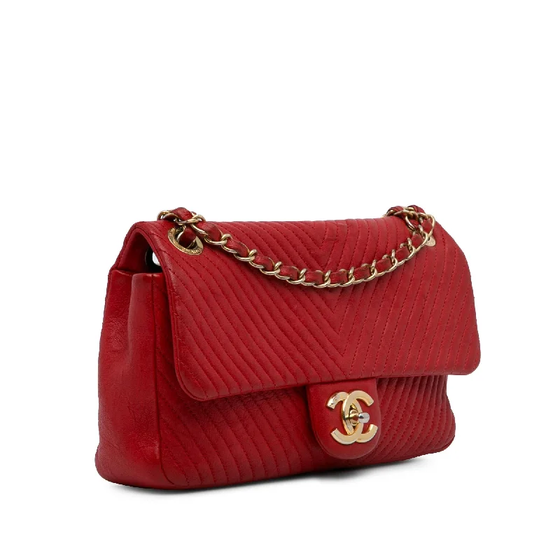 Chanel Limited Edition Handbag for CollectorsChanel Medium Wrinkled Calfskin Quilted Chevron Medallion Charm Surpique Flap (hytIzX)