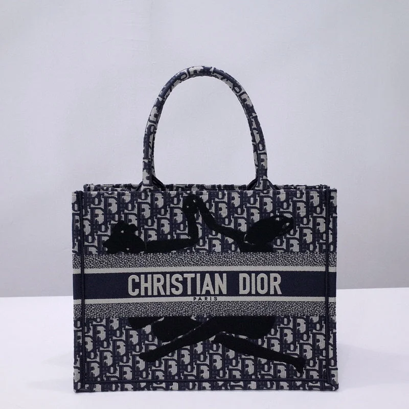 Fashion - forward Christian Dior tote bags for the modern womanChristian Dior  Bags - 330