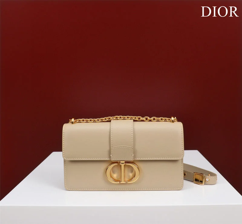 Christian Dior handbags with a removable shoulder strap for versatilityChristian Dior  Bags - 3320