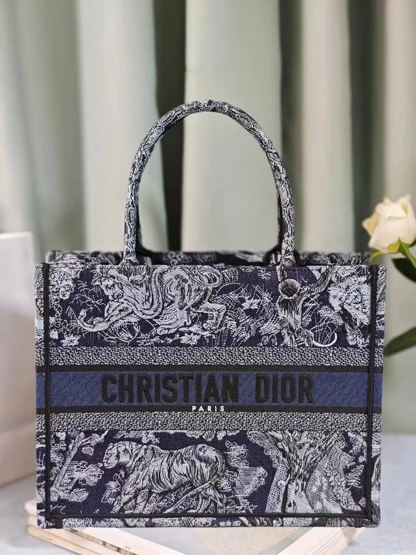 Christian Dior tote bags with a printed Dior logo on the frontChristian Dior  Bags - 333