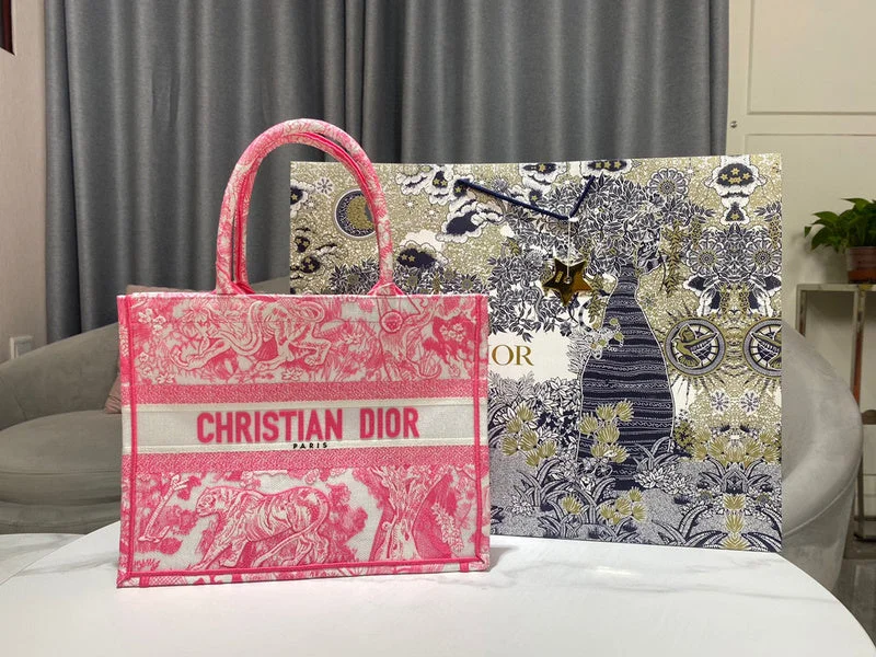 Christian Dior bags with a side - pocket for holding a water bottleChristian Dior  Bags - 3352