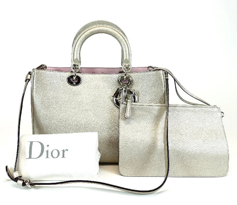 Christian Dior handbags with a back - pocket for quick storagePebbled Leather Medium Bag with Zip Pouch