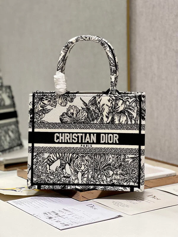 Christian Dior crossbody bags with a front - flap pocket for easy accessBC - Dior Bags - 476