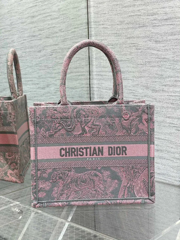 Luxury Christian Dior crossbody bags with a chain - link strapBC - Dior Bags - 544