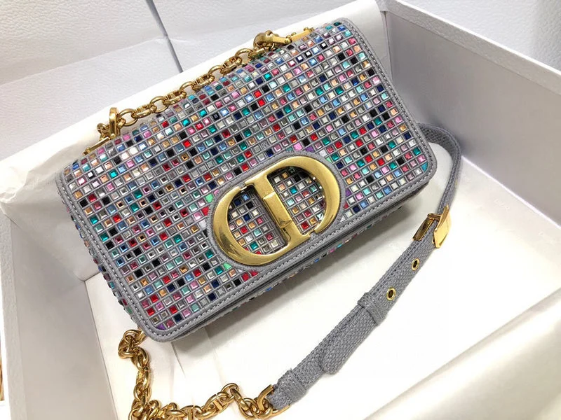 Christian Dior bags with a detachable coin purse insideDior Bag