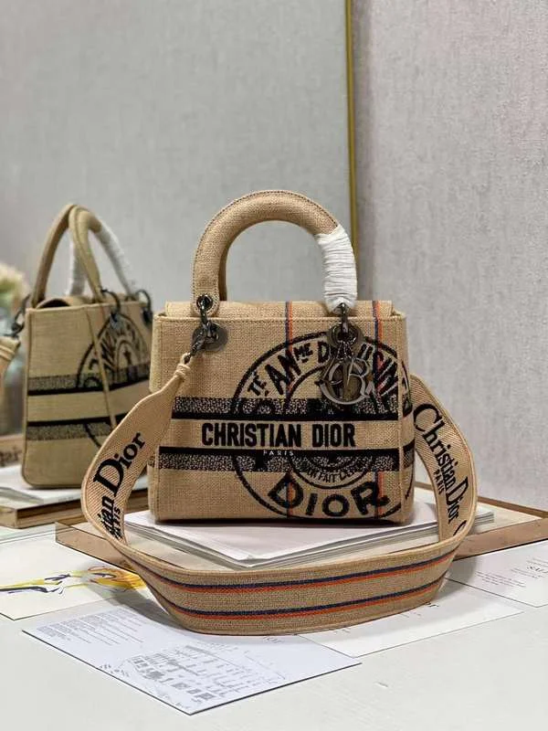 Christian Dior bags with a quilted pattern and gold - toned hardwareDior Bags -The Arid Bag Shop Bags - 818